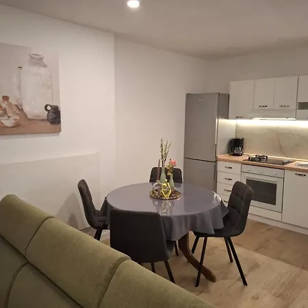 Ladini Lana Apartment Starigrad Paklenica