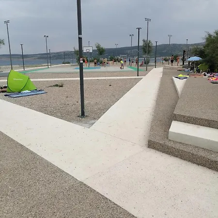 Ladini Lana * Starigrad-Paklenica